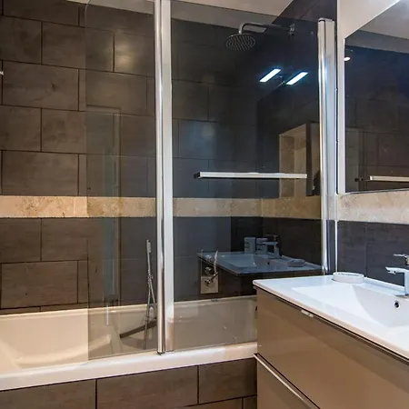 빌라 Sleeps 4 Pool Air Con Wifi *